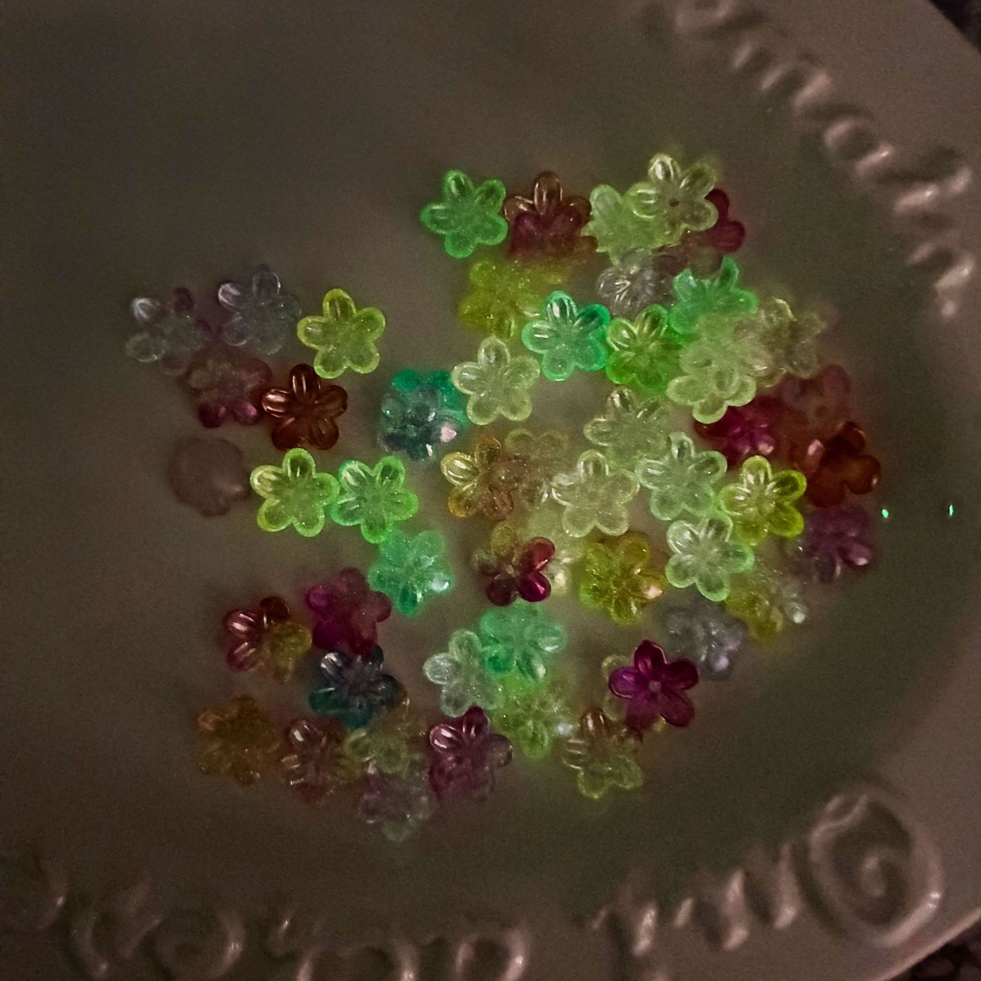 100pcs 12mm Glow in The Dark A - огляд і ціна Embellishment Crafts